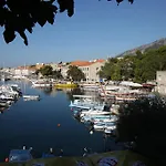 Allure Apartman