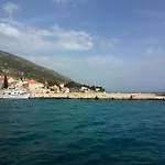 Allure Apartman